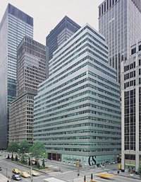 The Colgate-Palmolive Building at 300 Park Avenue, near Grand Central Terminal, Manhattan.