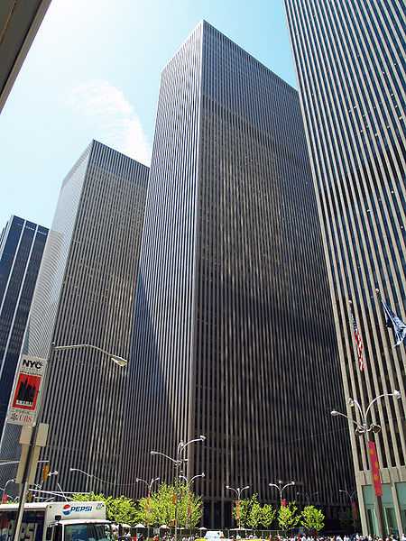 1221 Avenue of the Americas, a 50-story amenity-rich Class A office tower in Midtown Manhattan.