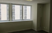 5 Hanover Square Office Space
