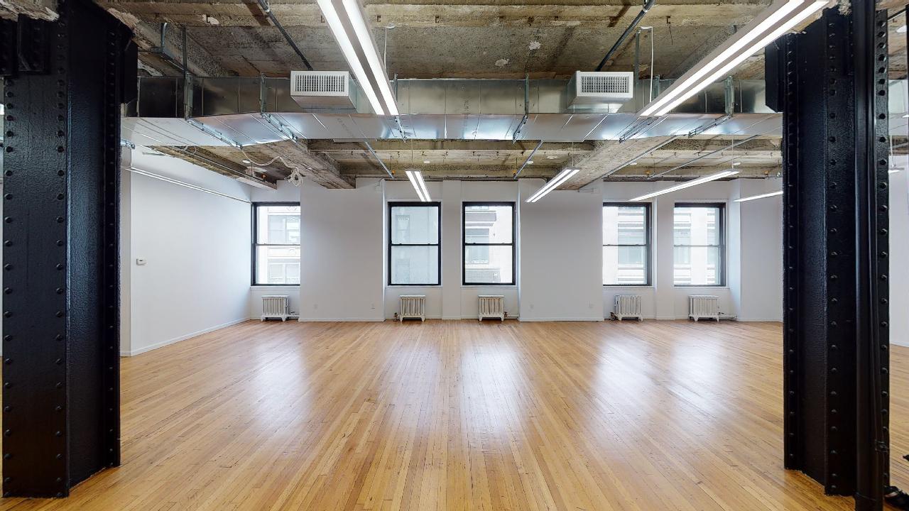 366 Fifth Avenue Office Space