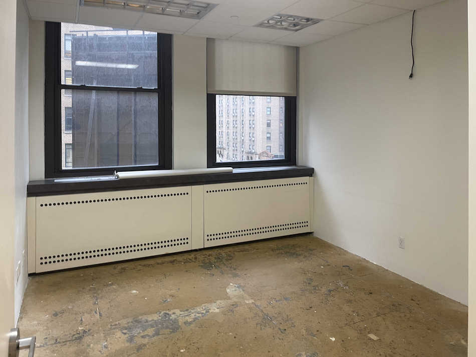 352 Seventh Avenue Office Space - Private Office
