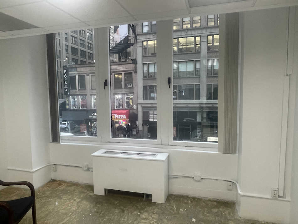 352 Seventh Avenue Office Space - Large Windows